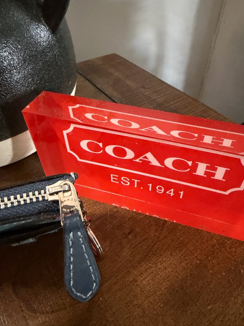 Coach Beach Umbrella Mini Skinny ID Card Case with Keyring - Picture 8 of 8
